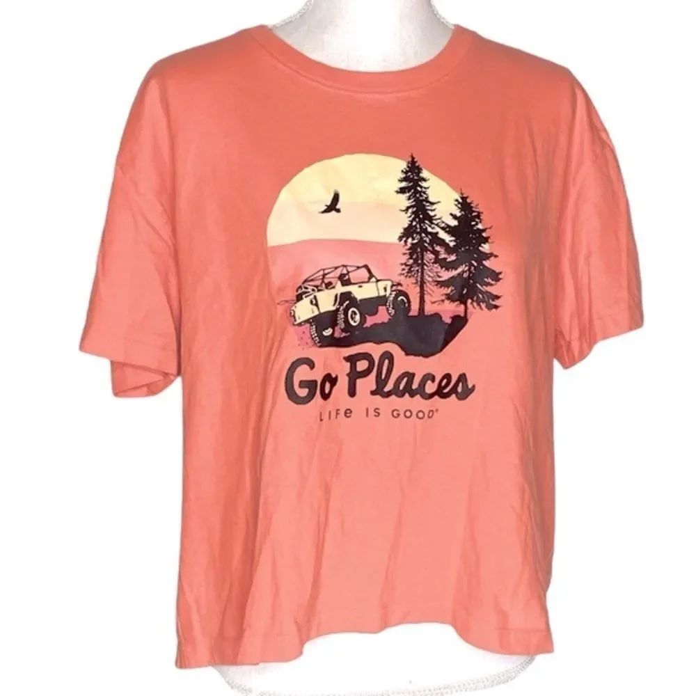 Life is Good Crusher Lrg Go Places Salmon Short Sleeve Cotton Cropped Tee Shirt